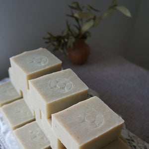 Bay leaf olive oil soap